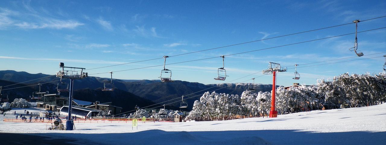 Ski Club Of Victoria - Ivor Whittaker Lodge เมาต์บุลเลอร์ ภายนอก รูปภาพ