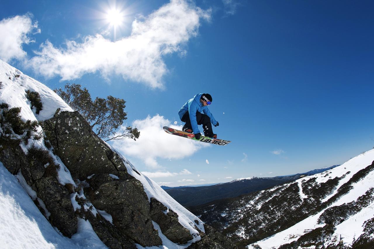 Ski Club Of Victoria - Ivor Whittaker Lodge เมาต์บุลเลอร์ ภายนอก รูปภาพ